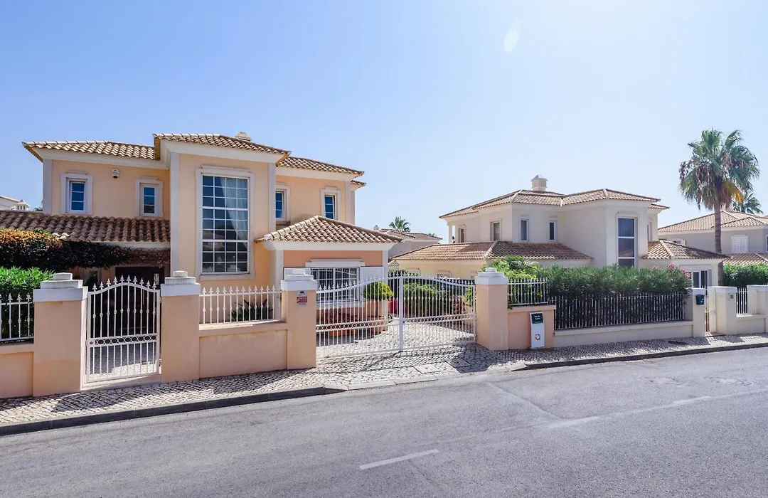 Casa Lago-1